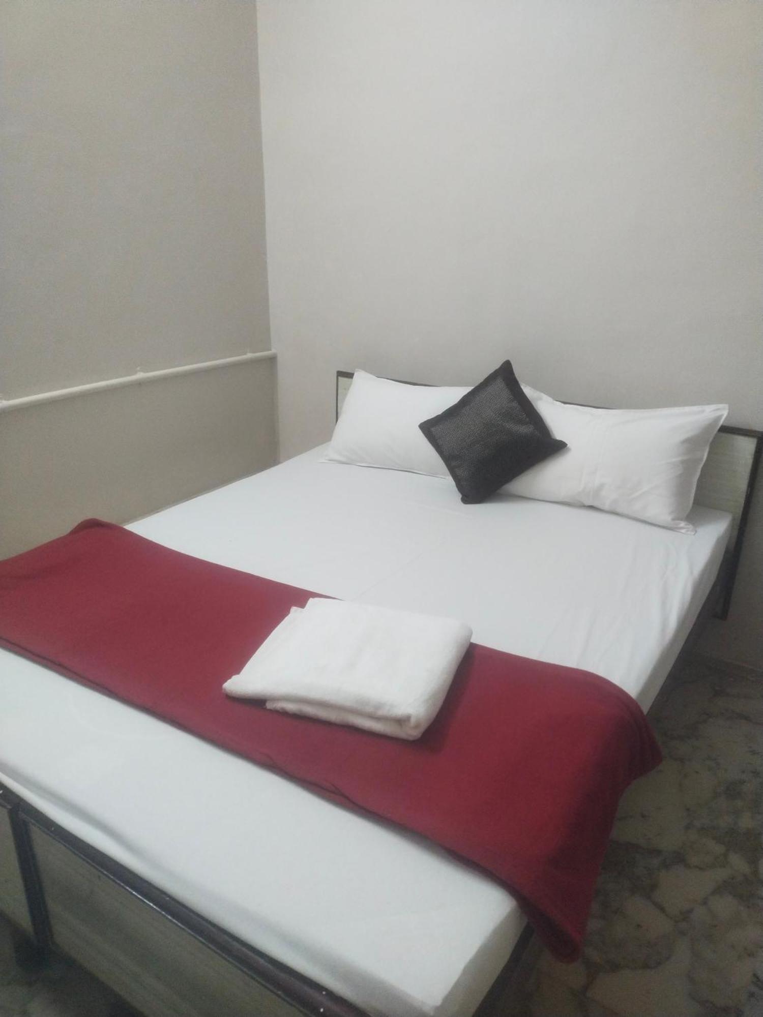 Swamy Residency Hotel Vellore Bilik gambar